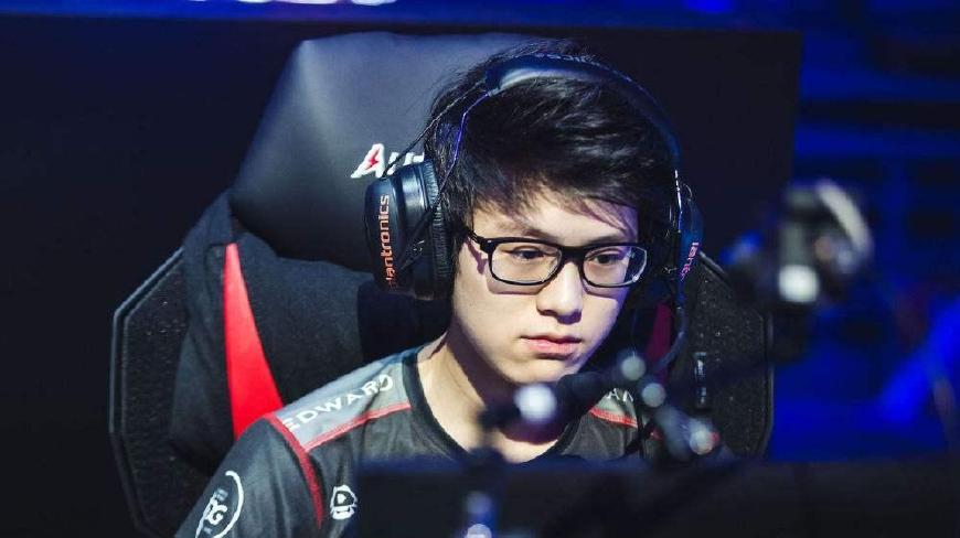 凭借精准的 凭借精准的