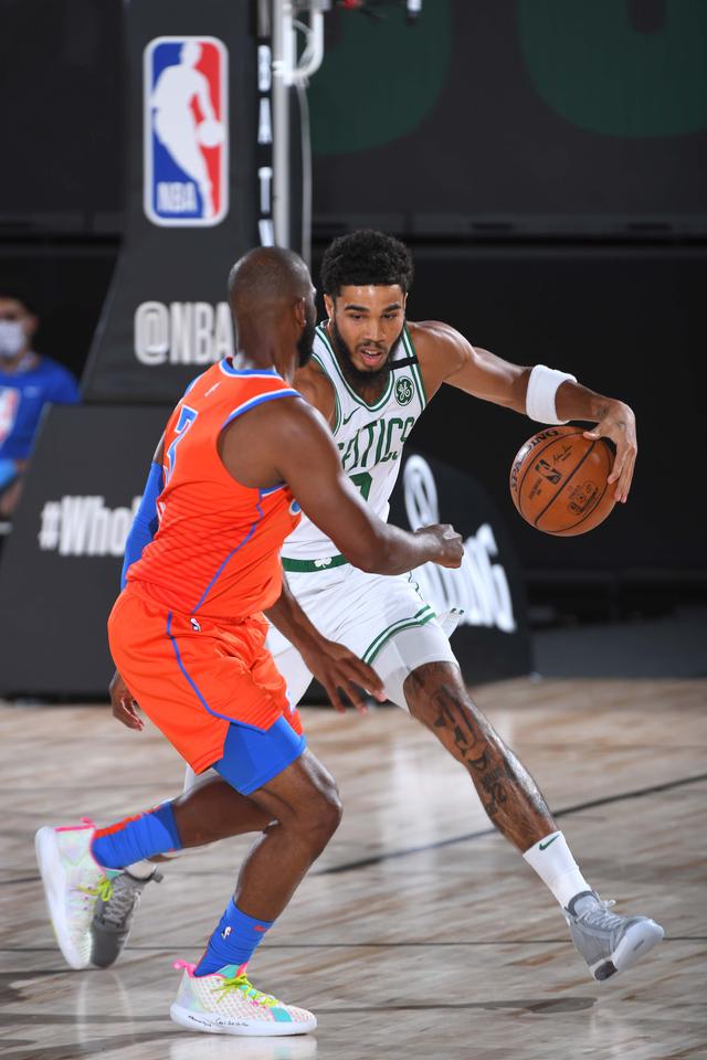 防守稳固的 防守稳固的