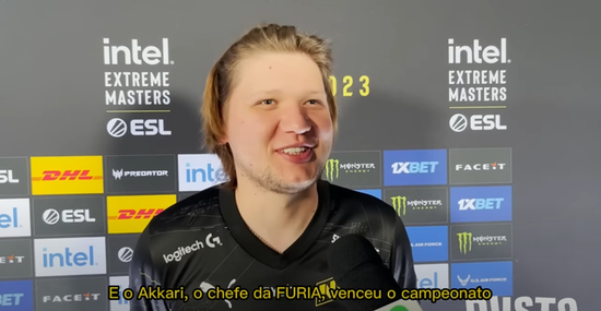 动帮助他们 动帮助他们