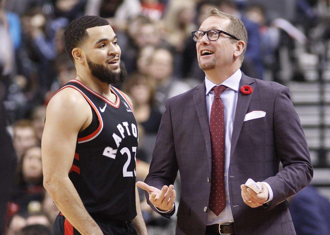 斯帕莱蒂：迪洛伦佐做什么都是顶级；托纳利尚需释放情绪