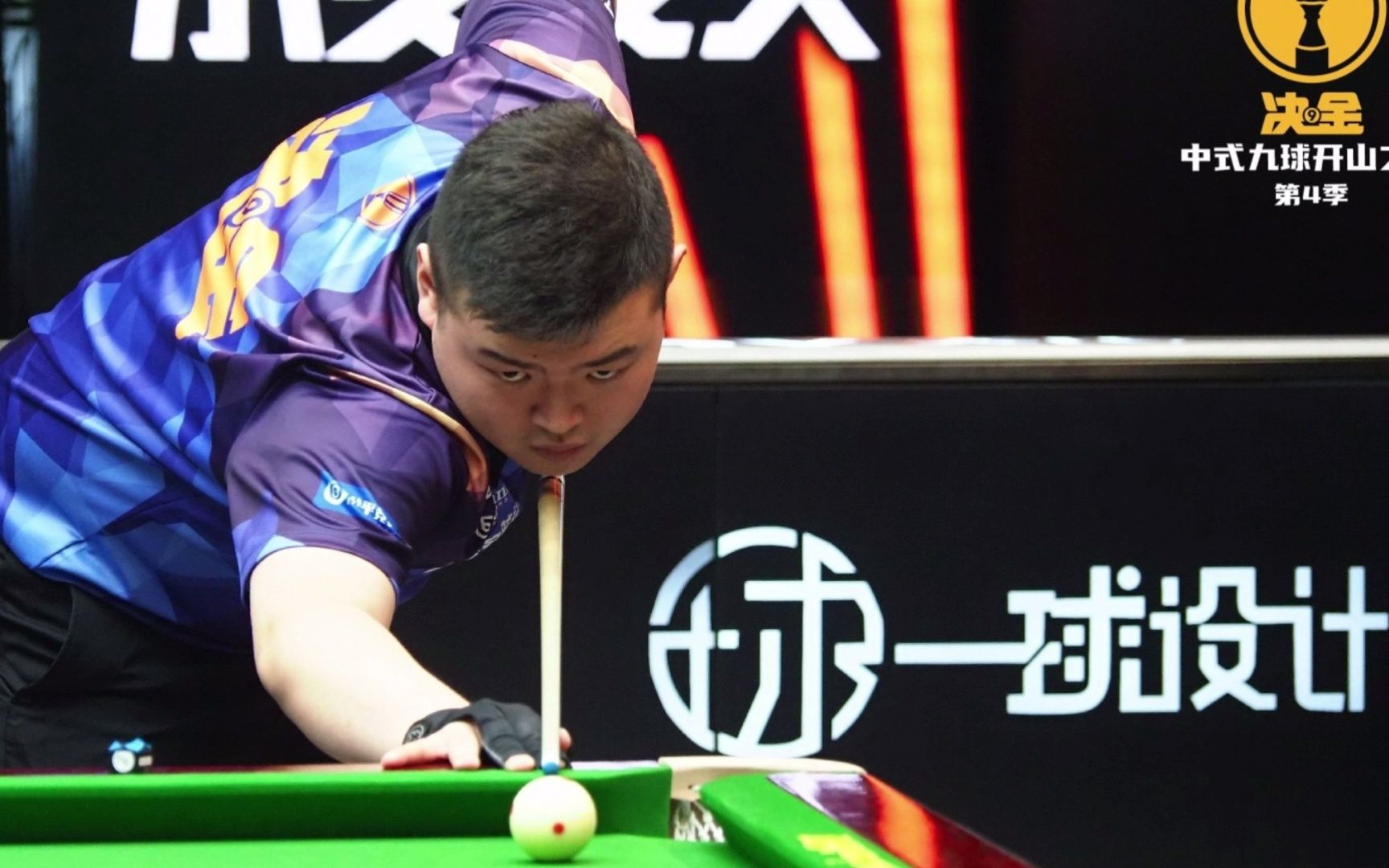 巴萨由于 巴萨由于