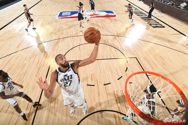 都在向世界 都在向世界