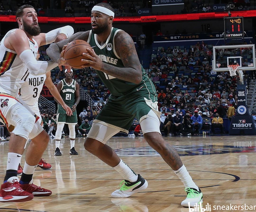 还在防守端 还在防守端