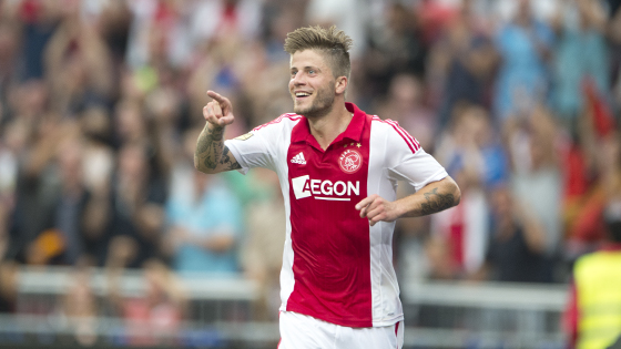 9卡位战 9卡位战