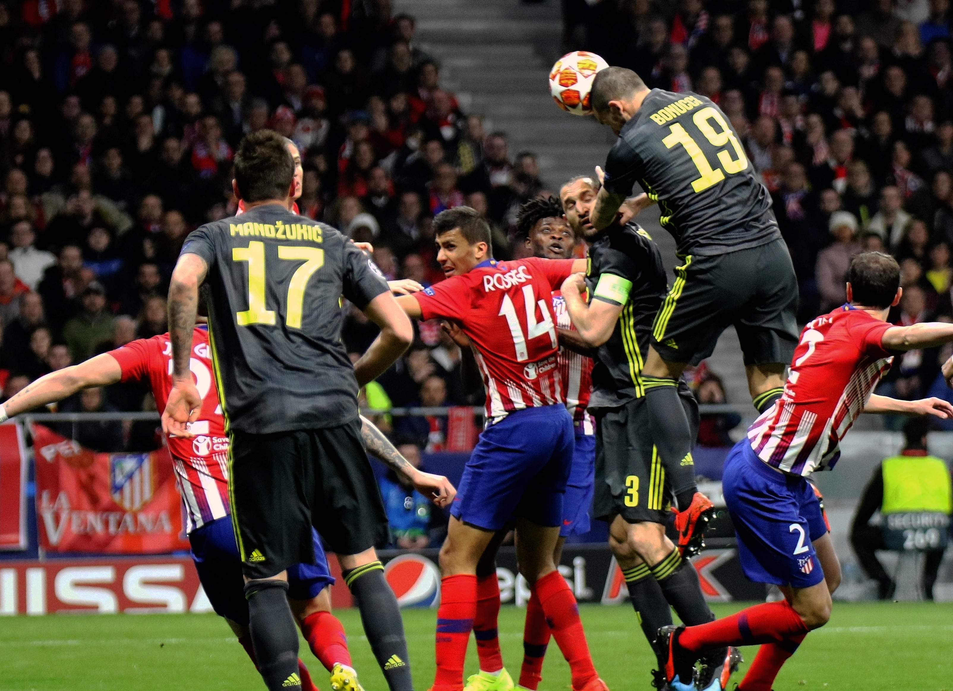 球定乾坤 球定乾坤