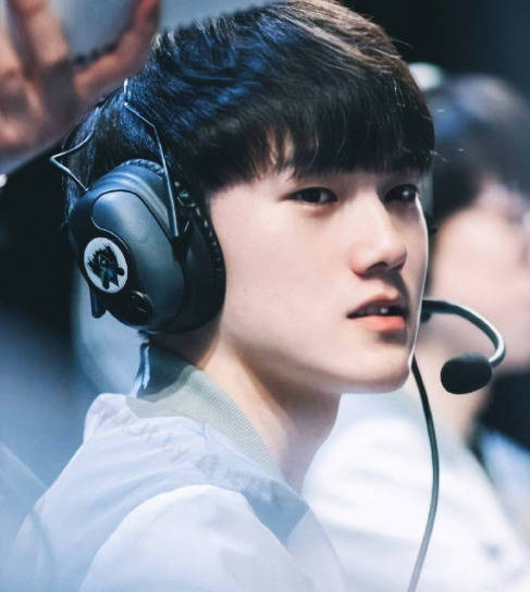 开赛即遇冷 开赛即遇冷