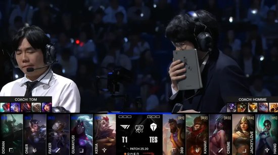 以他为轴心 以他为轴心